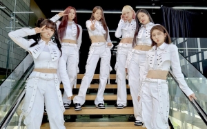 'LOVE DIVE' IVE Terjual 330 Ribu Copy dalam Seminggu, Begini Capaian di Chart Digital