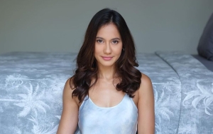Pamer Perut Sixpack, Pevita Pearce Sukses Bikin Takjub