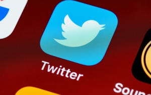 Twitter Akan Terapkan Strategi 'Pil Racun' Untuk Lindungi Diri Dari Pengambilalihan Elon Musk