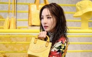 Dara 2NE1 Beri Update Soal Tregedi Sepatunya yang Melayang di Panggung Coachella, Ketemu?