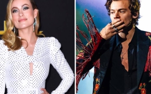 Momen Olivia Wilde Asyik Joget Saat Harry Styles Tampil Di Coachella 2022 Disorot