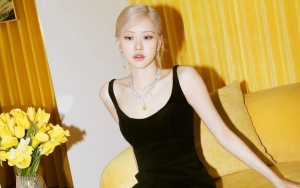 Potret Lain Rose BLACKPINK di Harper's Bazaar, Bajunya Nggak Kalah Seksi
