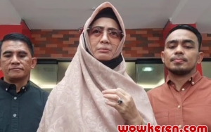 Respons Anak Soal Nia Ramadhani Bebas Diungkap Pengacara, Sempat Tak Mengenali?