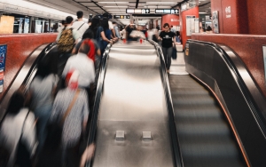 Hong Kong Akan Buka Pintu Bagi Pelancong Internasional Untuk Pertama Kalinya Sejak Tahun 2020