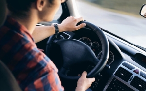 Main di Kursi Pengemudi, Seorang Anak Tewas Tertabrak Mobil Keluarga