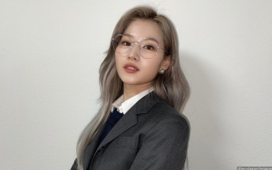 7 Potret Stand Out Sana TWICE, Sempat Frustrasi Semasa Trainee 