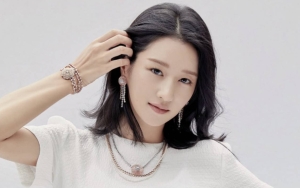 Aura Seo Ye Ji di Poster 'Eve' Ingatkan Peran 'It's Okay Not to Be Okay', Catat Tanggal Tayangnya!
