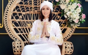 Aida Saskia Tunjukkan Penampilan Plontos Saat Berjuang Lawan Kanker Payudara