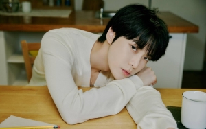 Pecinta Drakor, Doyoung NCT Akui Bucin Kado dari Member NCT Ini