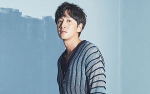 Cewek Yang Ditatap Mesra Lee Kwang Soo di Instagram Bikin Salah Paham