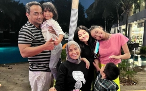 Meisya Siregar Sekeluarga Kompak Fokus Akhir Ramadan di Rumah, Bebi Romeo Paling Semangat?