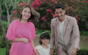 Video Arya Saloka Cium Kening Amanda Manopo di Atas Panggung Ikut Disorot, Dituding Bukan Akting