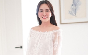 Shandy Aulia Pamer Bukber Keluarga Meski Beda Agama, Caption Postingan Disorot
