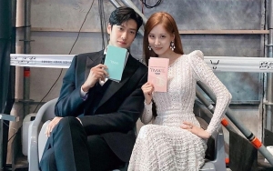 Seohyun SNSD dan Na In Woo Berduaan di Mobil Buat Warga 'The Jinx's Lover' Syok