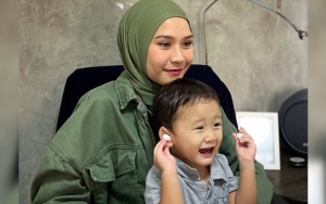 Zaskia Adya Mecca Curhat Sempat Salah Tangani Anak Bungsu yang Sakit Batuk: Maafin ya