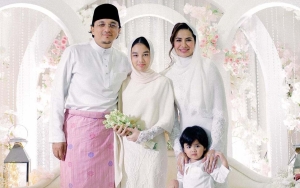 Emran Eks Bella Dihujat Kawin-Cerai Mirip Vicky Prasetyo, Istri Akhirnya Pamer Foto Lebaran?