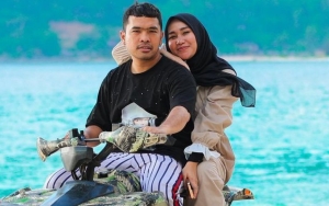  Kunjungi Lapas Putra Siregar Saat Lebaran, Septia Siregar Sampaikan Pesan Ini Ke Suami