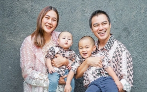 Baim Wong Goyang Heboh Ikuti Tren Ini, Kiano-Kenzo Ramai 'Dikasihani'
