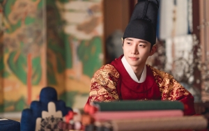 Baeksang Arts Awards 2022: Kemenangan Junho 2PM Raih Best Actor Justru Picu Perdebatan