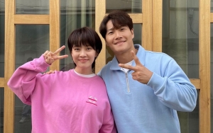 Kakinya Diinjak Song Ji Hyo, Reaksi Kim Jong Kook Sungguh Tak Terduga di 'Running Man'