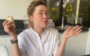 Papasan dengan Johnny Depp di Pengadilan, Ekspresi Amber Heard Tampak Ketakutan