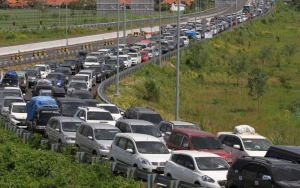One Way di Masa Arus Balik Berakhir, Tol Jakarta-Cikampek Kembali Normal 