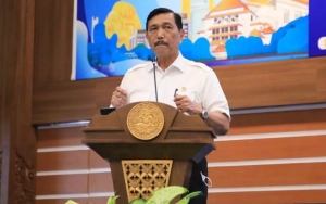 PPKM Berlanjut: Luhut Imbau Optimalkan WFH-Resepsi Pernikahan di Level 1 Bisa Kapasitas 100 Persen