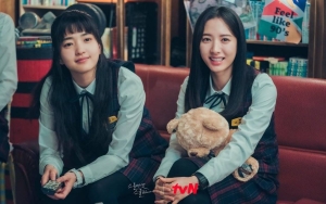 Bona WJSN Pamer Selfie Baru Bikin Kim Tae Ri Terseret, Kok Bisa?