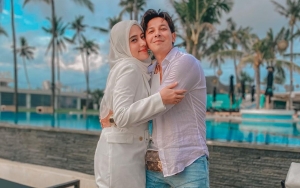 Fairuz A. Rafiq Nangis Kenang Momen Haru Saat Sonny Septian Nyatakan Cinta Di Depan Keluarganya