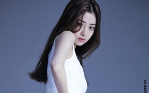 Huh Yunjin LE SSERAFIM Ingin Patahkan Kultur Toxic di Industri K-Pop, Apa?
