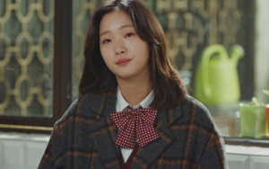 Seragam Kim Go Eun di 'Goblin' Ternyata Simpan Fakta Tak Terduga