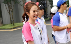Jeon So Min Histeris Nonton Cowok Joget Sambil Telanjang Dada di 'Running Man'