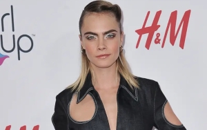 Sikap Delevingne Di Billboard Music Awards Dianggap Aneh Karena Hal Ini