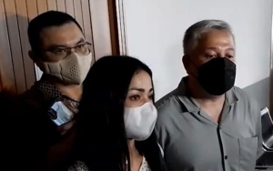 Riri Khasmita Bersikukuh Bantah Jadi ART Sang Ibu, Nirina Zubir Beberkan Sederet Perlakuan Ini
