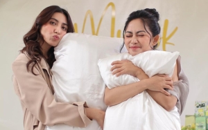 Tampil Beda, Vicky Alaydrus Lakukan Banyak Tindik di Telinga Malah Disindir Tiru Rachel Vennya