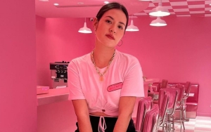 Pamer Isi Tas, ID Card Milik Raisa Sukses Bikin Gagal Fokus Karena Tulisan Ini