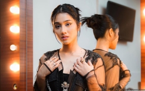 10 Potret Charming Zulfa Maharani, Rela Naikkan BB Demi Jadi Nunung di 'Srimulat: Hil Yang Mustahal'
