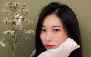 8 Potret Lee Chaeyeon Slay Dengan Busana Gelap, Bikin Rindu Usai Ngedance Lagu IZ*ONE 'Fiesta'