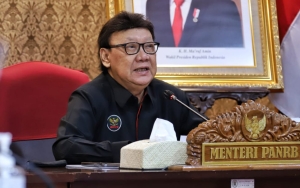 Pemerintah Targetkan 2023 Bebas Tenaga Honorer, MenPAN-RB Ungkap Hal Ini Jadi Solusi Terakhir