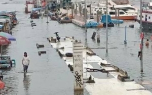 Warga Keluhkan Ada Diskriminasi Pemberian Bantuan untuk Korban Banjir Rob Semarang?
