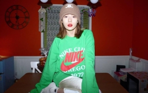 Performance Seksi HyunA di Universitas Kyunghee, dari Buka Baju Sampai Pegang Dada
