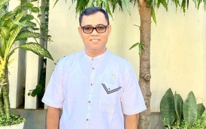 Wartawan Ini Datang Secara Dadakan, Sikap 'Kesal' H. Faisal Justru Bikin Ngakak