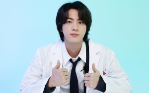 Sadar Dirinya Tampan, Wajah Jin BTS Tampak Samping Kanan dan Kiri Bikin Syok
