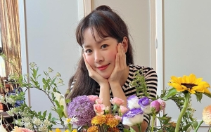 Bicara dengan Turis Asing, Kemampuan Berbahasa Inggris Han Ji Min Bikin Takjub