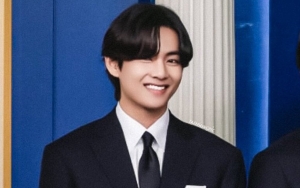 V BTS Bela-Belain Pulang dari AS Duluan untuk Hadiri Premiere Film Baru IU