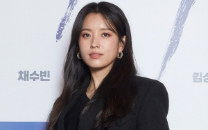 Han Hyo Joo Pamer Foto Main Tenis, Kaki Jenjang dan Ramping Bikin Salfok