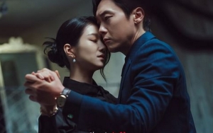 tvN Rilis BTS Seo Ye Ji-Park Byung Eun Latihan Menari Tango yang Penuh Keintiman di 'Eve'