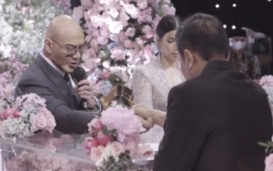 Mas Kawin Unik, 8 Potret Pernikahan Deddy Corbuzier dan Sabrina Chairunnisa