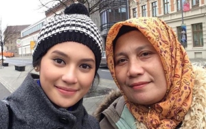 Gara-gara Arie Kriting, Ibunda Indah Permatasari Akui Nyaris Gugat Cerai Sang Suami