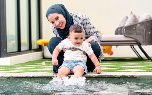 Zaskia Sungkar Lemas Dirawat di Rumah Sakit, Ukkasya Berikan Perhatian Bikin Gemas